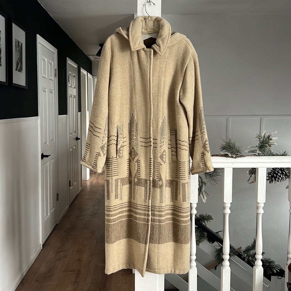 Woolrich long line wool duster pea coat size small with removable hood cream